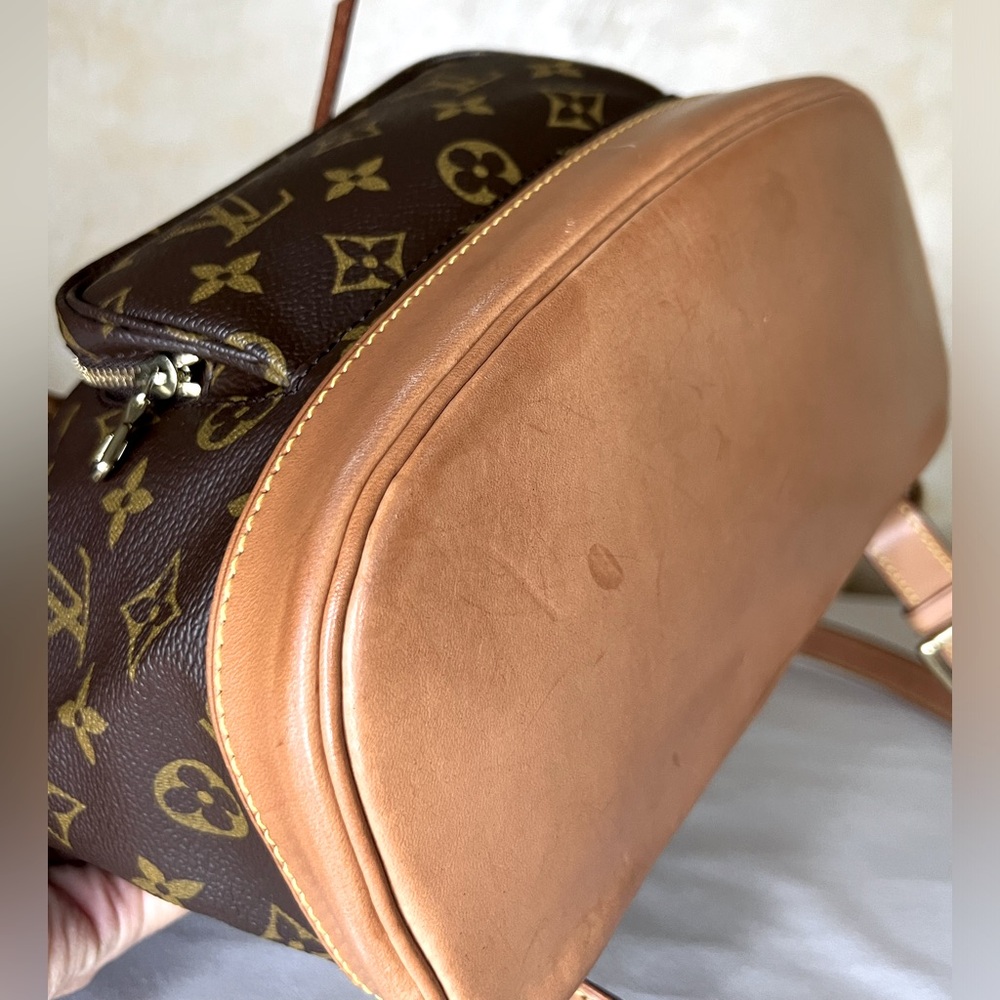 Louis Vuitton Monogram Montsouris MM - Picture 6 of 16